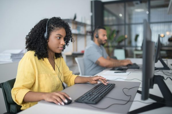 Optimise Customer Service with the latest 3CX hosted phone system and ChatGPT integration